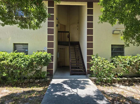 827 Mecca Dr, Sarasota, FL