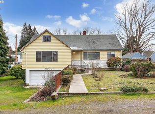 5812 NE Simpson St, Portland, OR 97218
