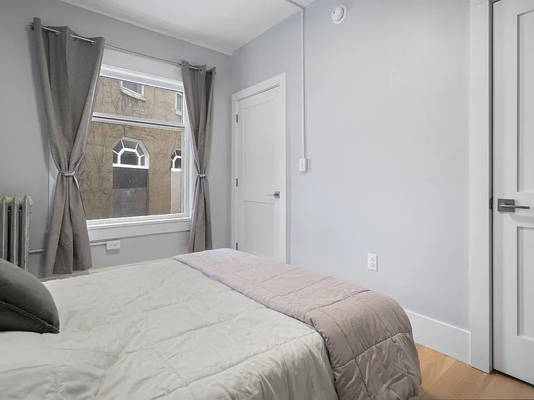 104 Harvard Pl — Photo 243