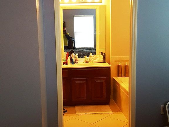 5th image of 3031 Bayshore Pointe Dr