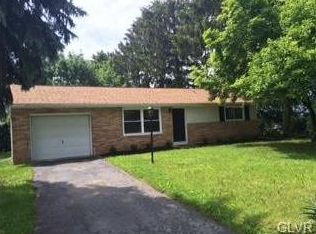1463 Wynnewood Dr, Bethlehem, PA