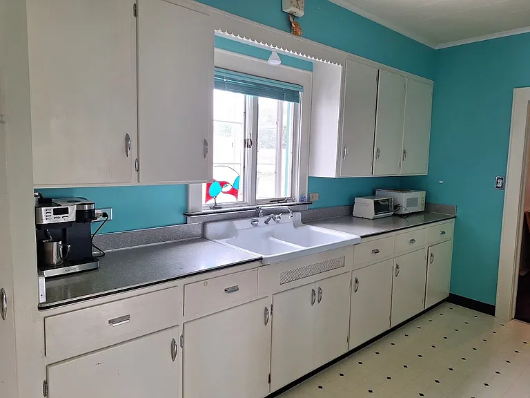 Vintage kitchen