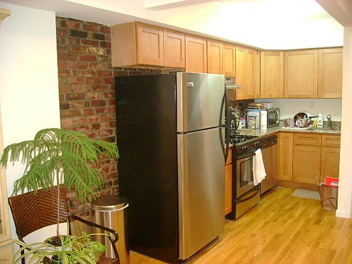 1st image of 413 Smith St APT 2B