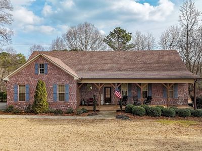 188 Richards Rd NE, White, GA, 30184