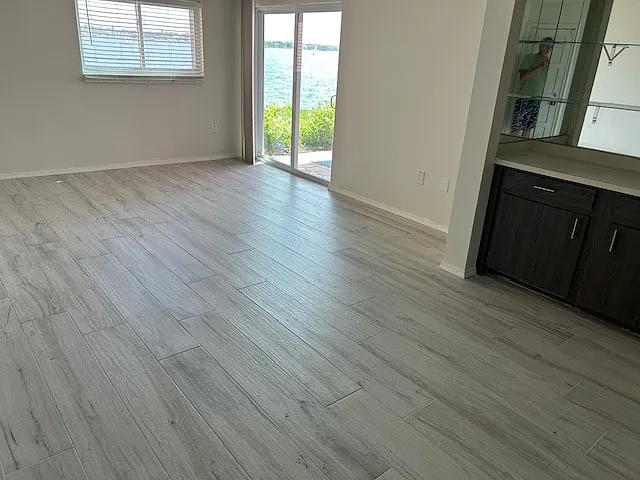 7400 Sunshine Skyway Ln S — Photo 4