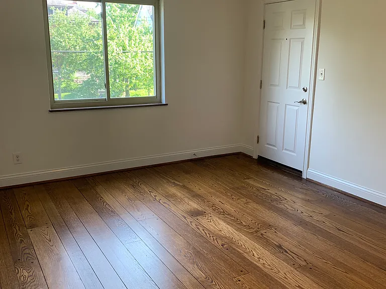 2534 Erie Ave #3 — Photo 25