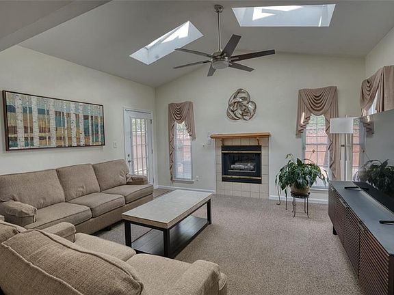 4th image of 107 Kingston Court
