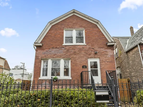 1052 N Saint Louis Ave, Chicago, IL 60651