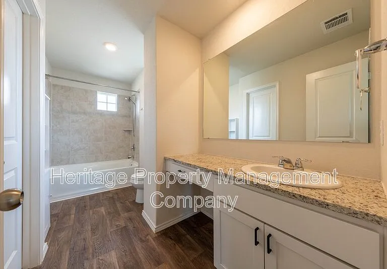 1018 Andean Emerald — Photo 20