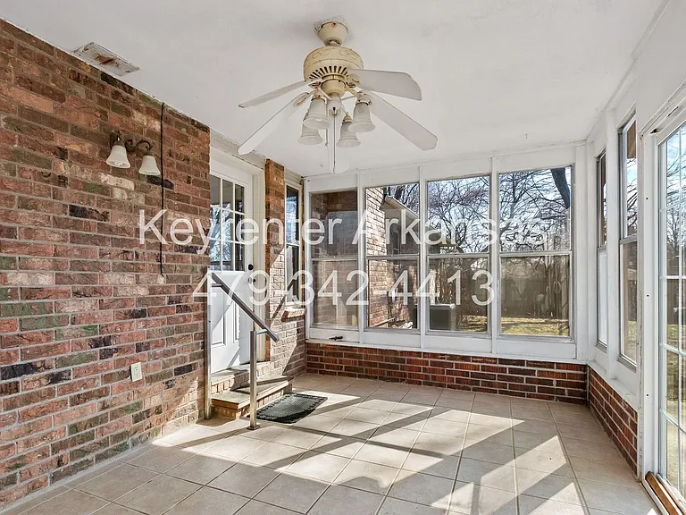 4100 Miller Dr — Photo 24