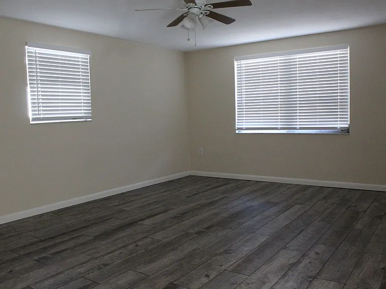 6017 Central Ave — Photo 3