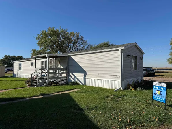 207 S Gustin St Unit 52, Holdrege, NE 68949