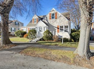 35 Curran Rd, Lynn, MA 01905