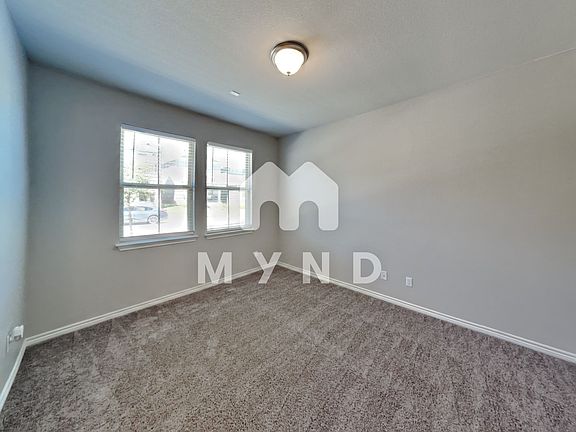 2nd image of 1748 Yaupon Grove Ln