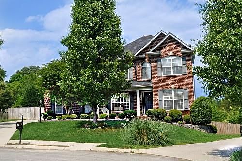 1st image of 840 Hidden Glen Ln