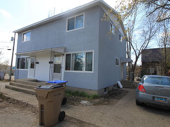 4th image of 113 11th Ave NW