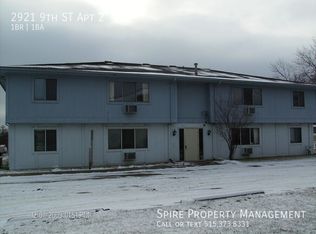 2921 9th St #2, Marion, IA 52302