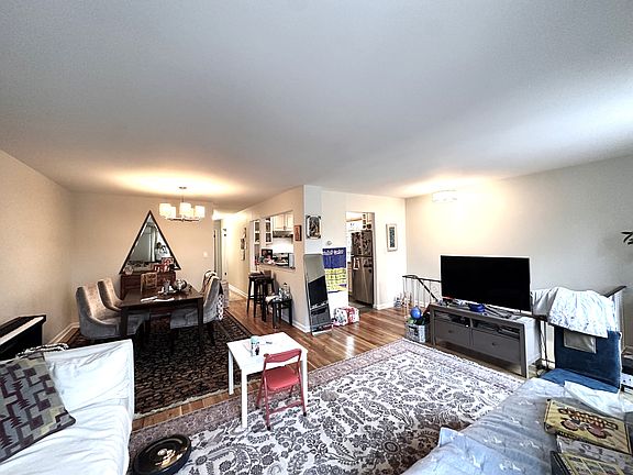4th image of 124-08 25th Ave #2F