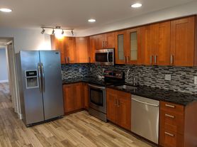 90 R St NW, Washington, DC