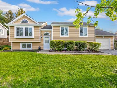 13 Iris Circle, Beacon, NY, 12508