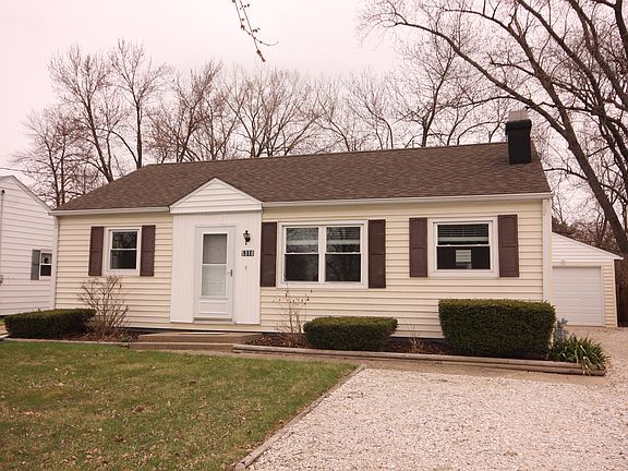 3rd image of 5310 N Glen Elm Dr