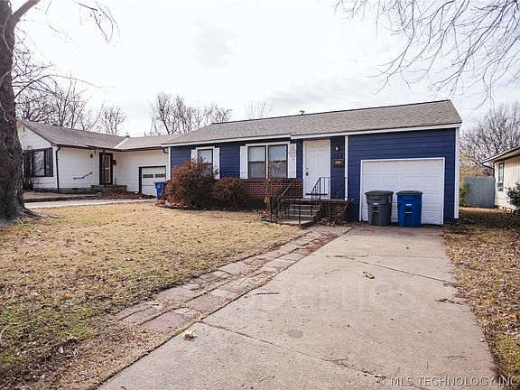 3rd image of 3724 S Knoxville Ave