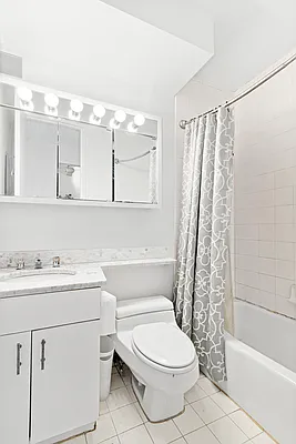 Rented by Compass | media 10