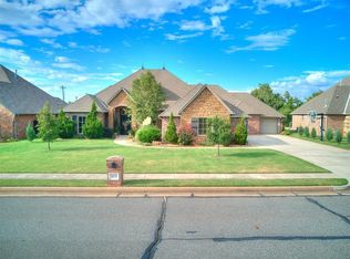 1109 River Chase Dr, Edmond, OK 73025
