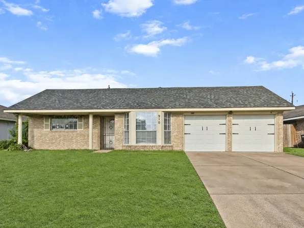 910 Centerwood Dr, Houston, TX 77013
