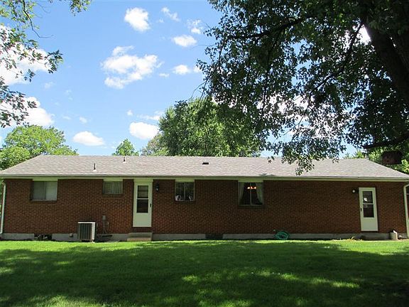 2nd image of 7827 Gayle Dr