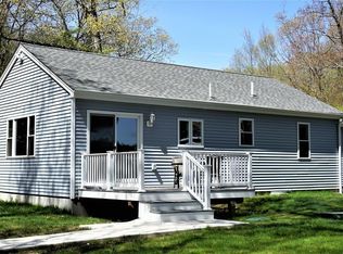 42 Hough Rd, Douglas, MA 01516