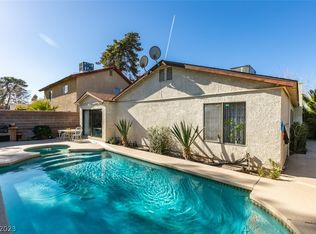 4754 Mountain Valley Rd, Las Vegas, NV 89121