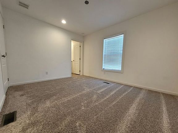 4th image of 1624 Palm St Unit 165