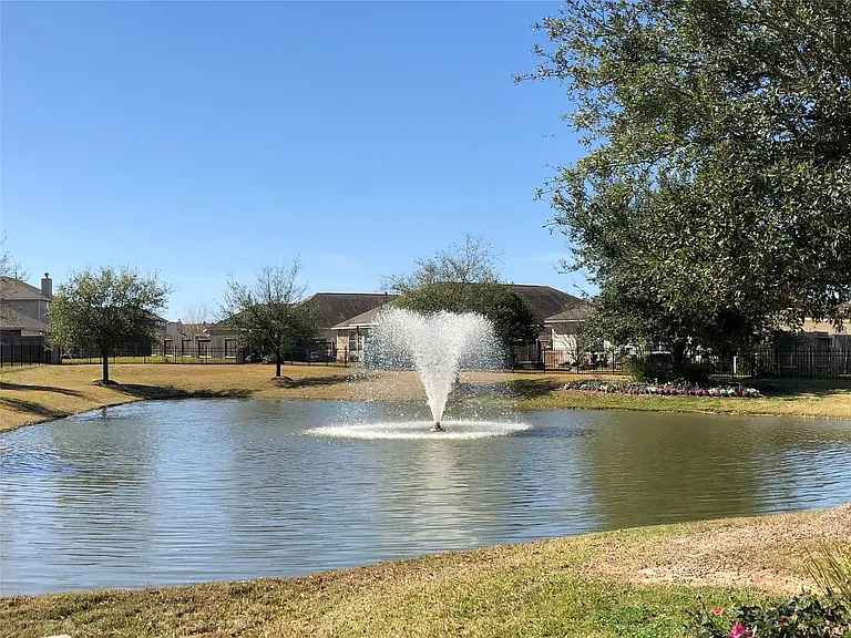 25311 Saddlebrook Ranch Dr — Photo 27