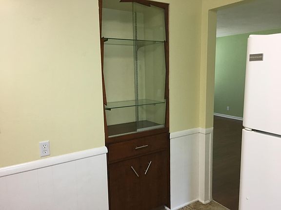 Kitchen going into dining room