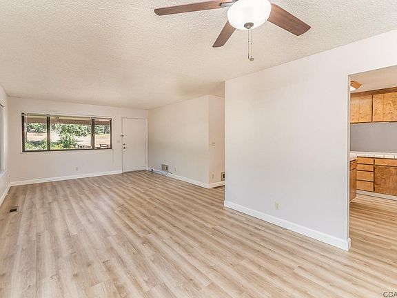5th image of 1543 Sandalwood Dr