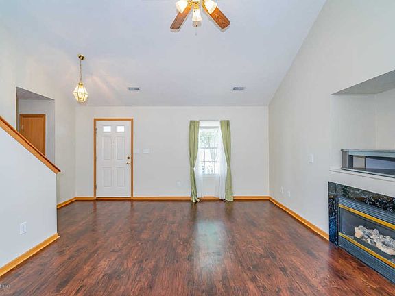 3rd image of 6600 Hunters Creek Blvd