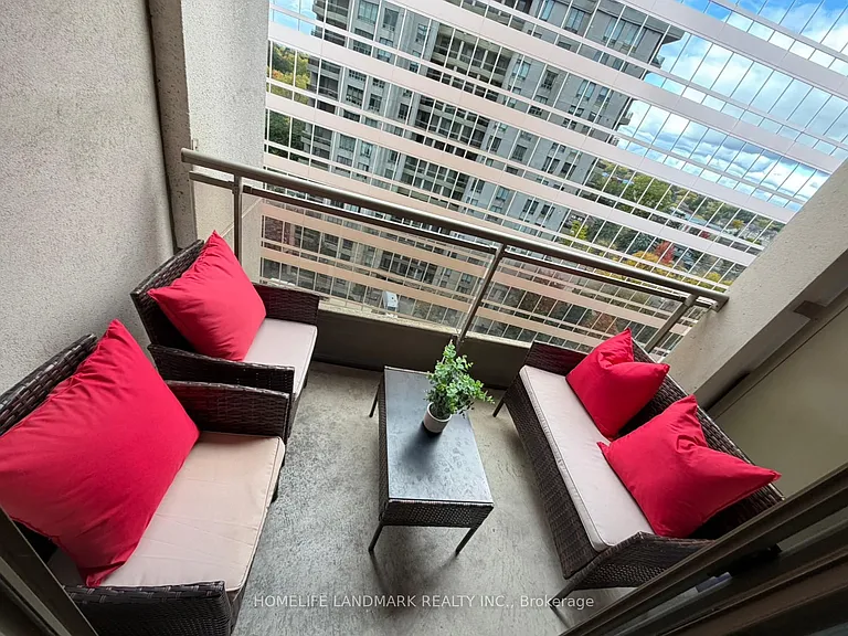 260 Doris Ave #1201 — Photo 6