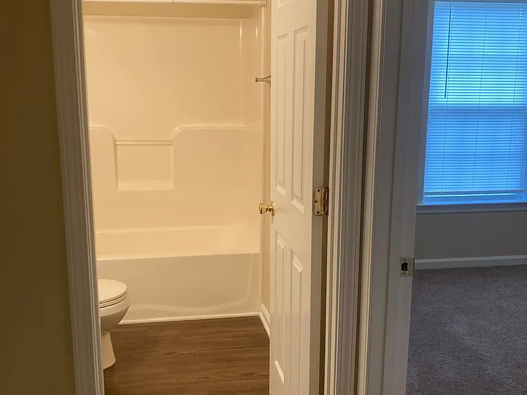 109 Kestrel Ct — Photo 13