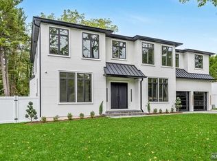 333 Ruckman Rd, Closter, NJ 07624