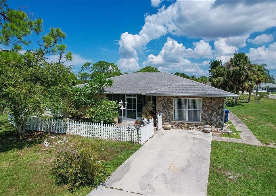 1st image of 207 PINE GLEN COURT