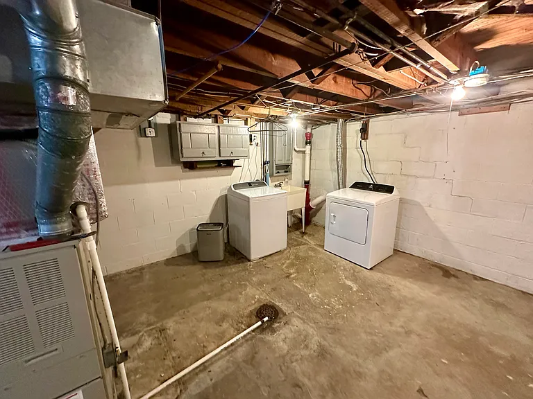 829 Rolridge Ave — Photo 14
