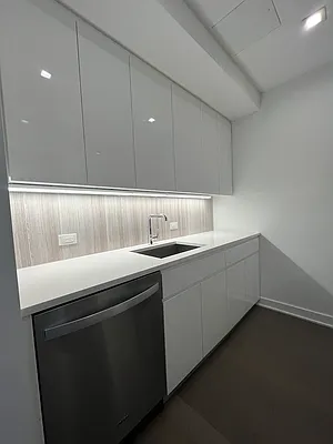 Rented by The Dermot Realty Management Company | media 22