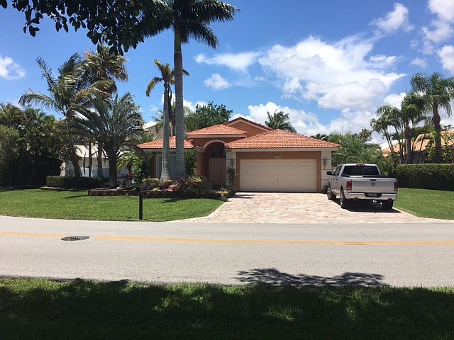 1st image of 491 NW 45th Ave