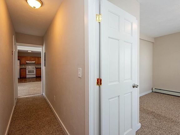5th image of 64 6th Ave #1