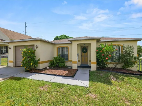 1678 Blossom Cir W, Lakeland, FL 33805