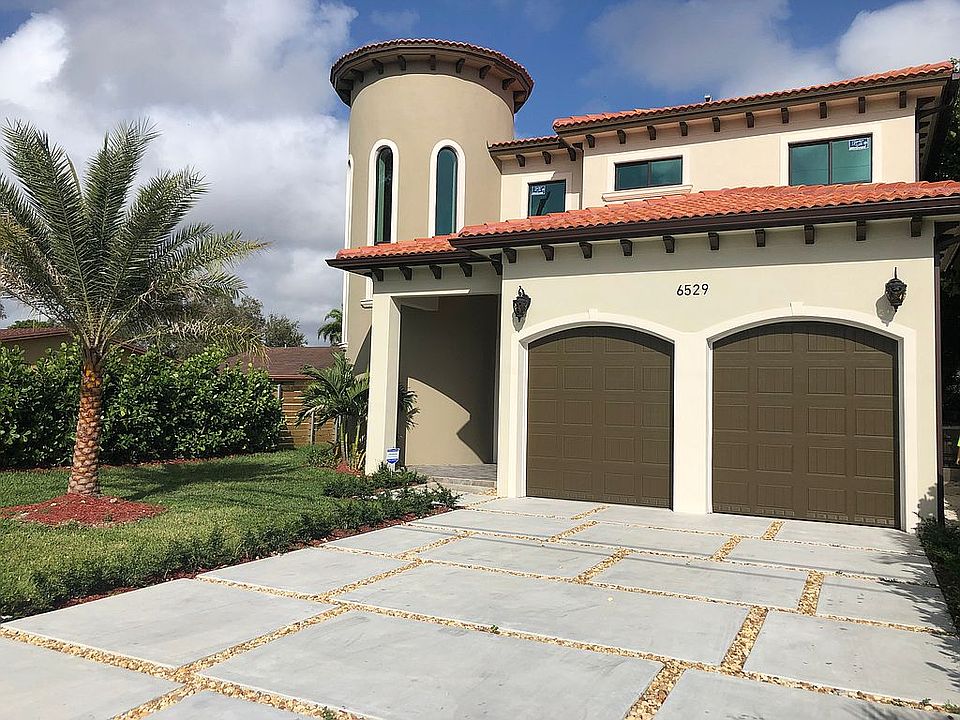 OPEN HOUSE SAT 1-3PM  