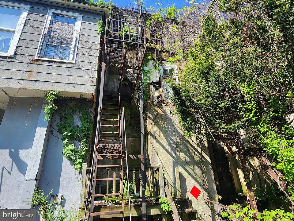 2nd image of 1703 Druid Hill Ave