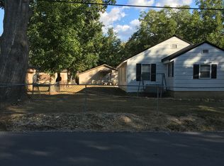 409 Ramey St, Summerville, GA 30747