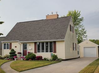 625 Henry St, Kewaunee, WI 54216